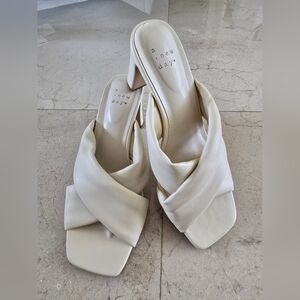 A New Day Women's Cream Heeled Sandals